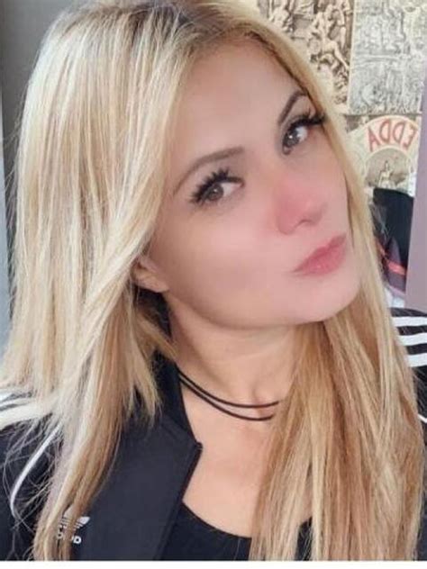 bakeca incontri san vincenzo|Escort San Vincenzo, Annunci Donna Cerca Uomo